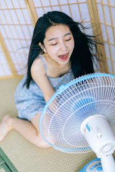 父亲的东西又长又黑怎么形容他